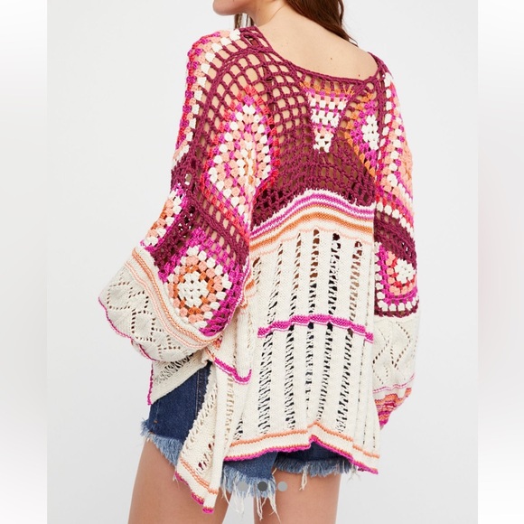 Free People Sweaters - Free People CALL ME CROCHET SWEATER Open knit Floral Bright MINT CONDITION XS/S